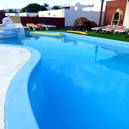 Villa Roca Roja *