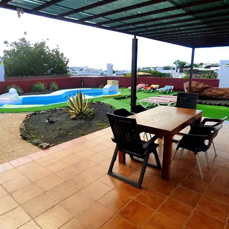 Villa Roca Roja Playa Blanca (Lanzarote)